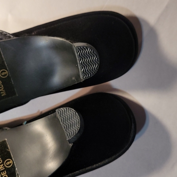 MAX Collection Women's Mules NWOT - Picture 9 of 10